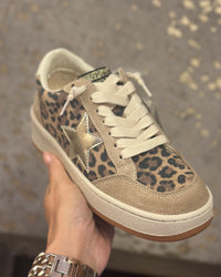 Vintage Havana Noah Wild Leopard Chucks
