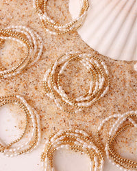 Beaded Blondes Braceletes