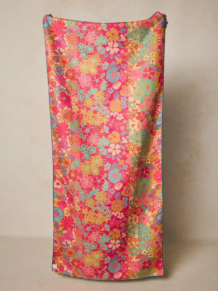 Natural Life Double Sided Microfiber Beach Towel/ Yoga Mat