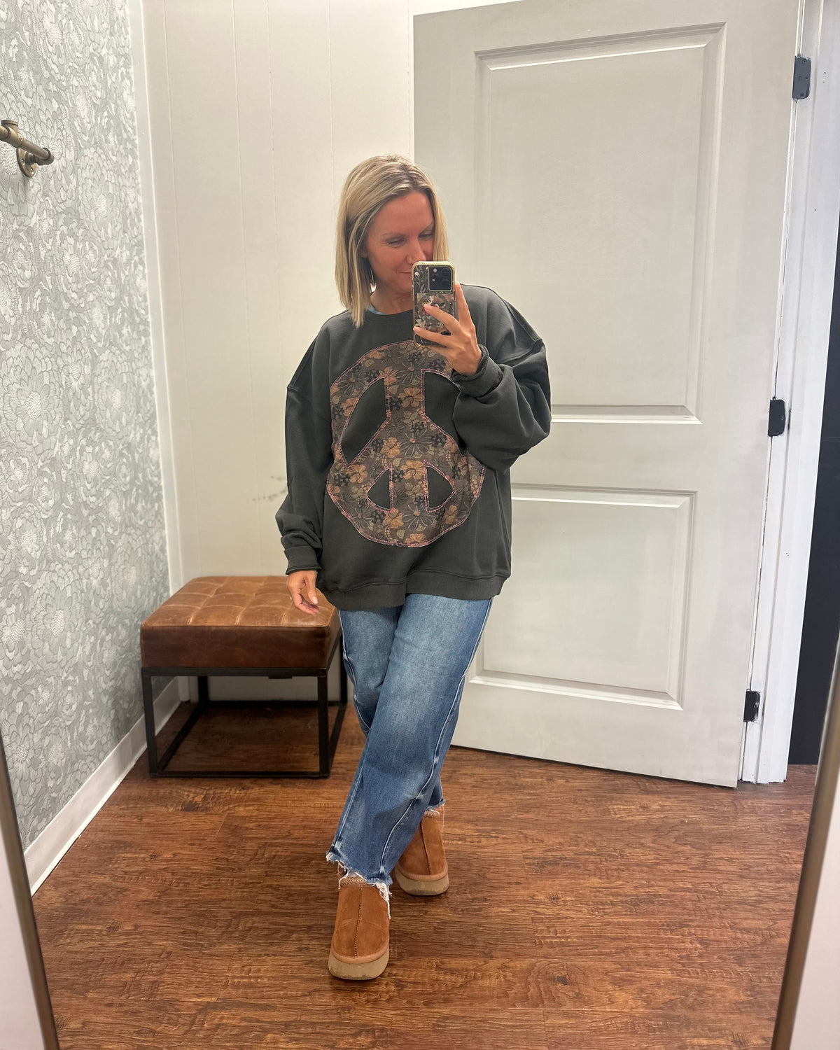 Natural Life Peace Applique Crew Neck