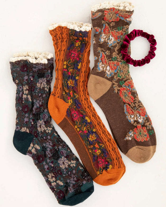 Natural Life Blossom Borders Socks