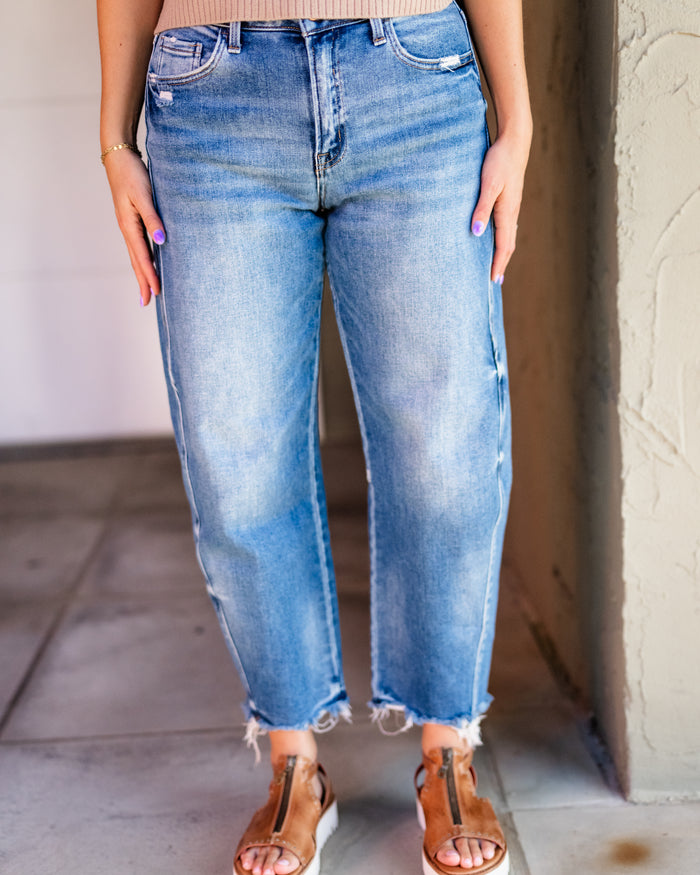 Beverly Barrel Jeans