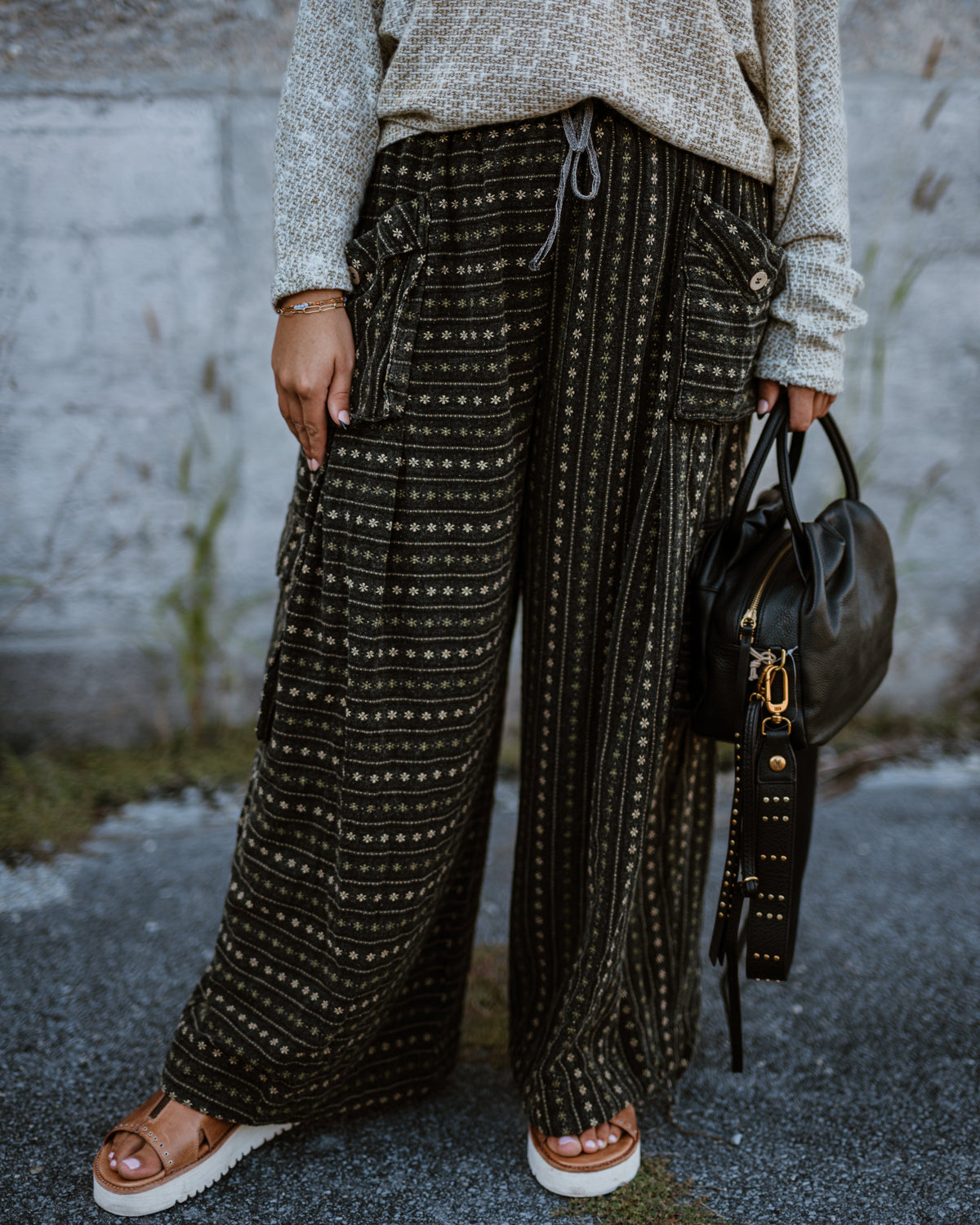 Hobo Darling Satchel in Black