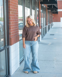 Exposed Short Sleeve Pullover
