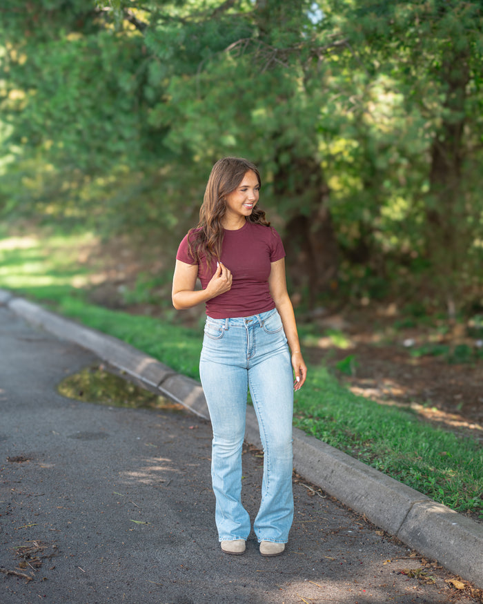 Good American Good Legs Flare Jeans in Indigo 1290