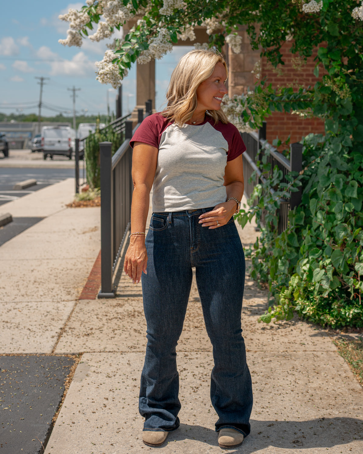 Good American The Raglan Tee in Vintage Grey