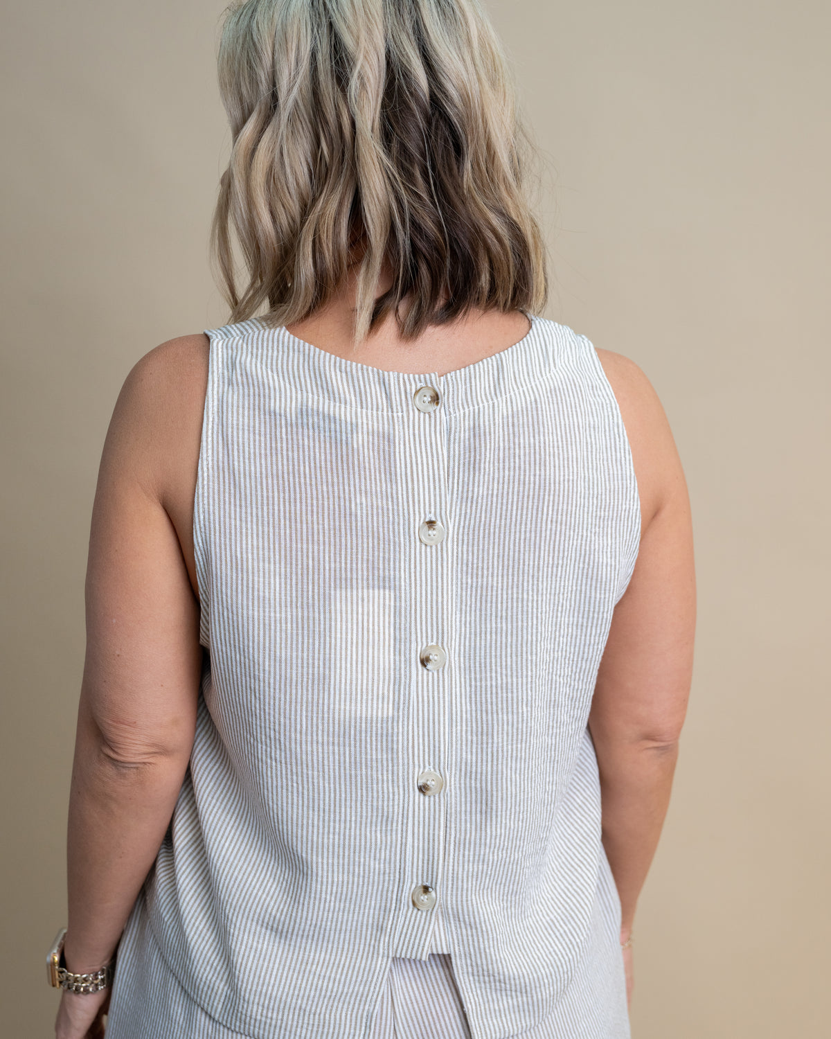 Sadie & Sage Garden Sun Button Tank