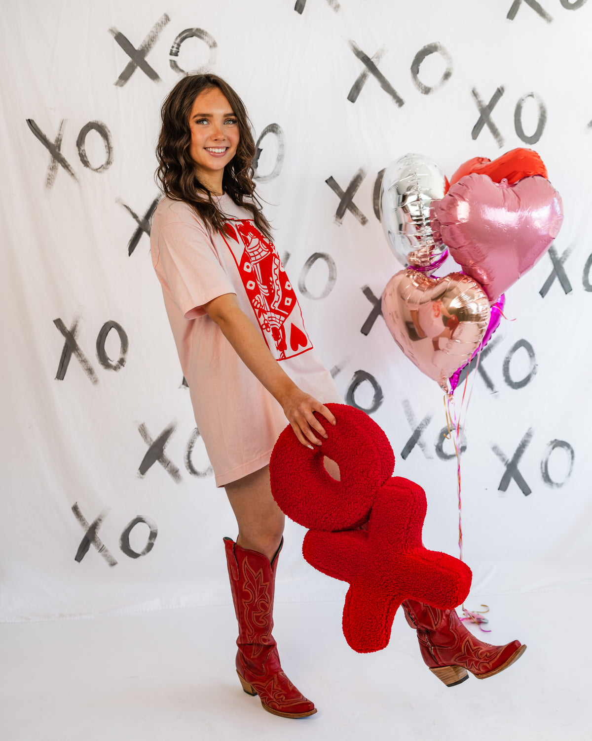 Queen of Hearts Graphic Tee