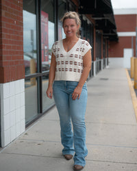 Geometric Knit V Neck Cropped Sweater Vest