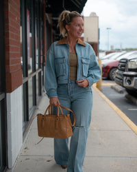 Good American The Denim Swing Cropped Jacket