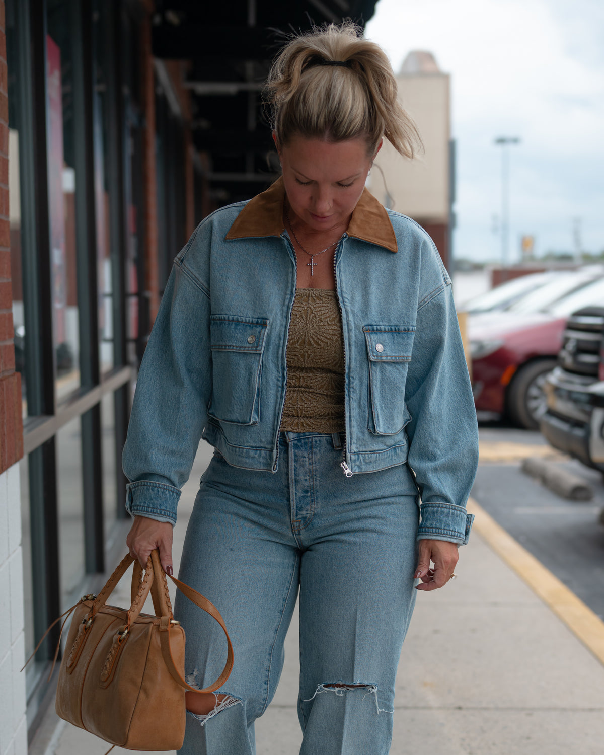 Good American The Denim Swing Cropped Jacket