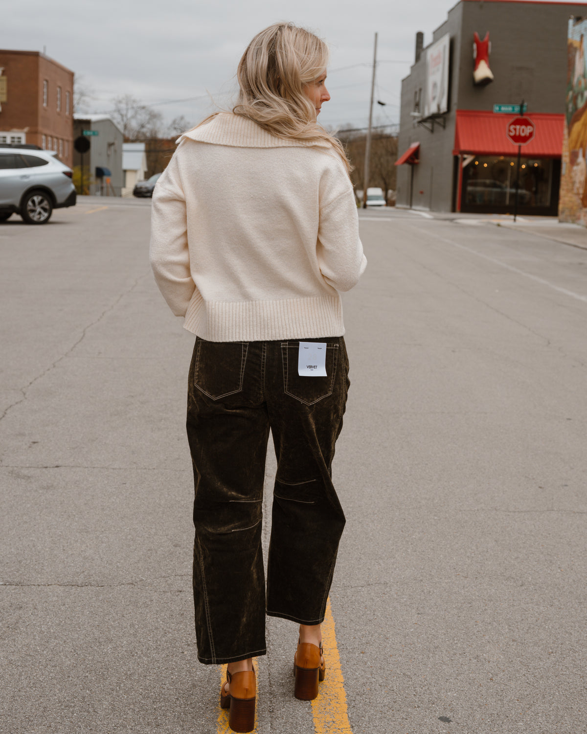 Vervet Velvet Stone Barrel Jeans