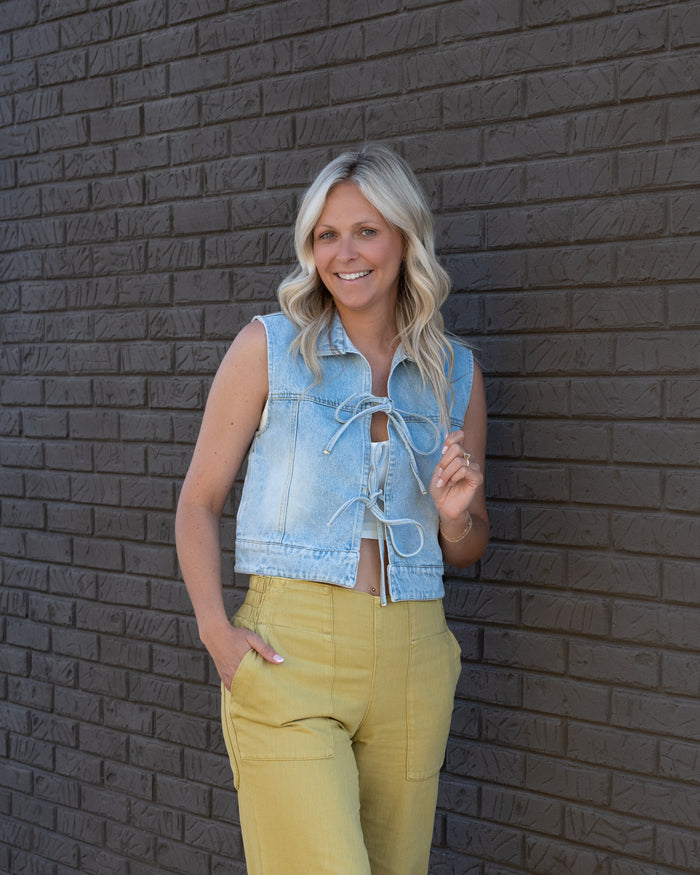 Free People Breezy Denim Pull On in Antelope