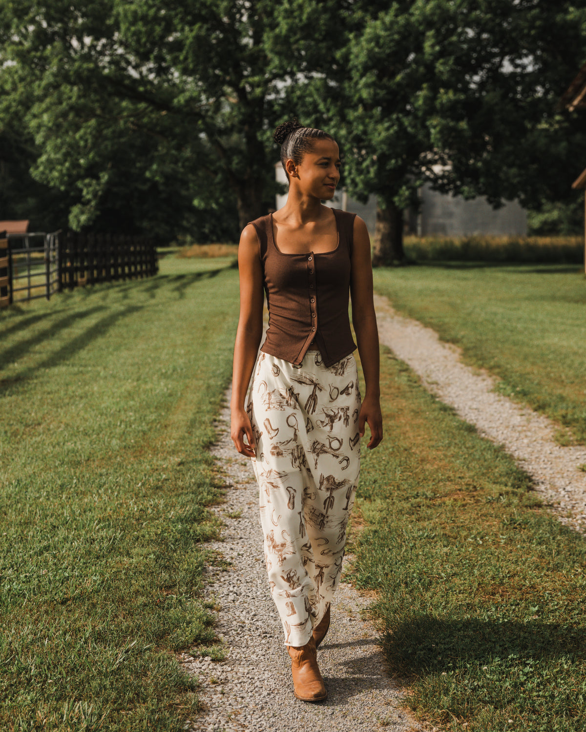 Down to the Wire Tank in Brown