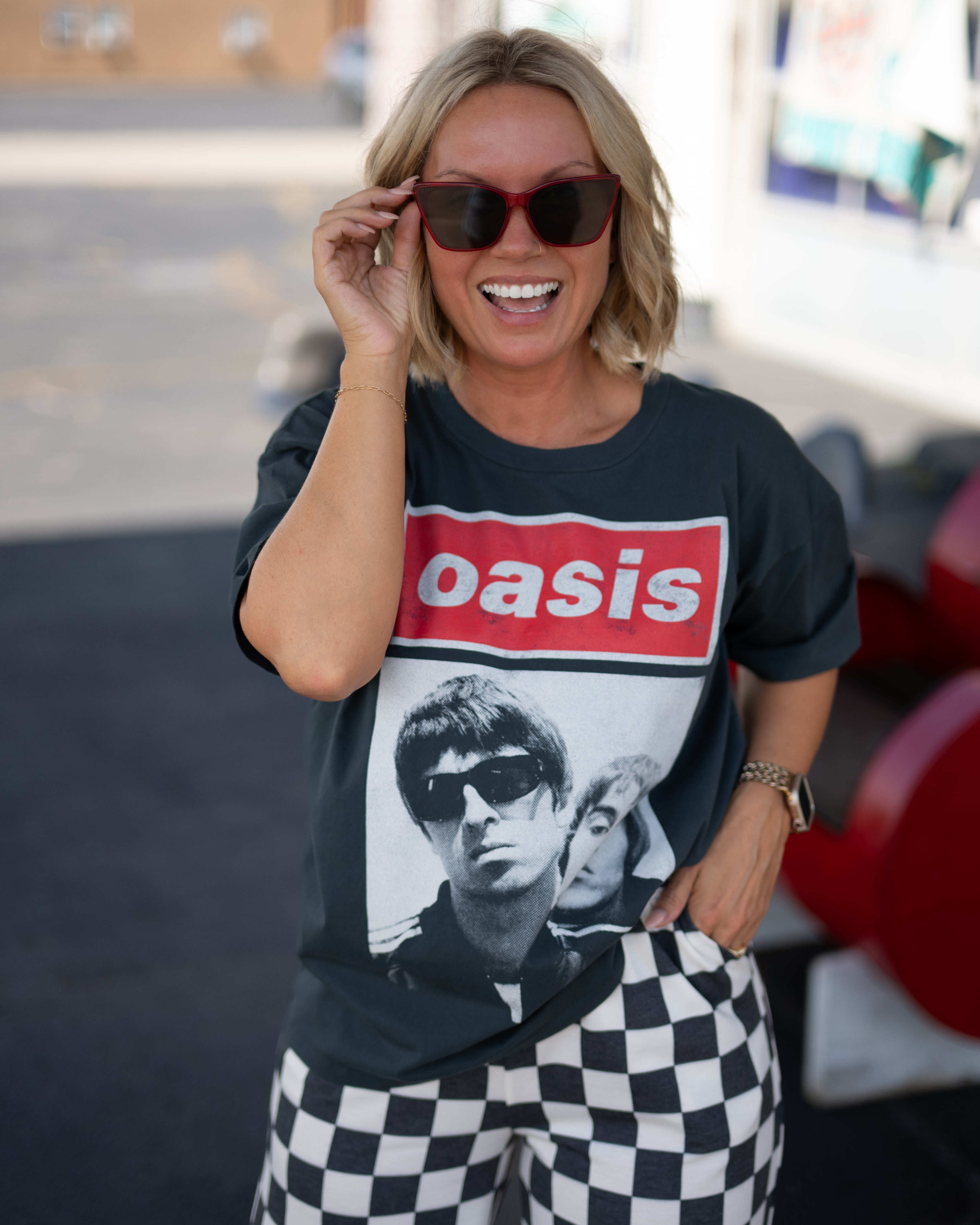 Daydreamer Licensed Oasis Liam & Noel Merch Tee – The Dressing Room