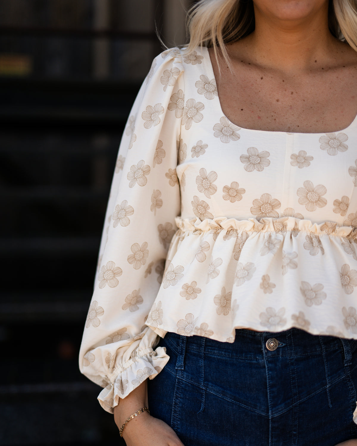 Farrahs Flowers Top