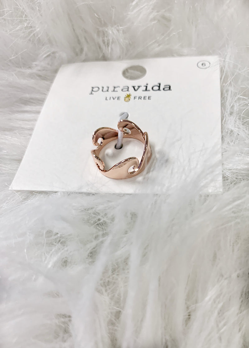 Puravida Thick Wave Ring